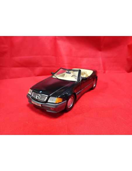 MERCEDES 500 SL 1994 REVELL TROPHEE 1/18° | Mercedes 500 SL de 1994 |