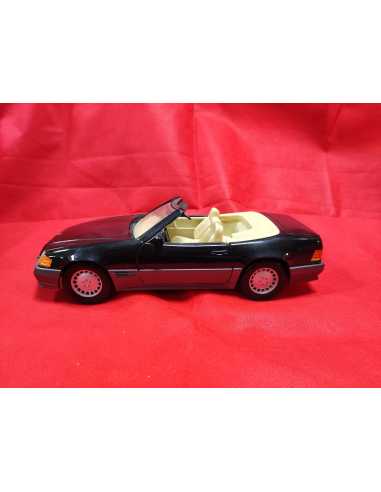 MERCEDES 500 SL 1994 REVELL TROPHEE 1/18° | Mercedes 500 SL de 1994 |
