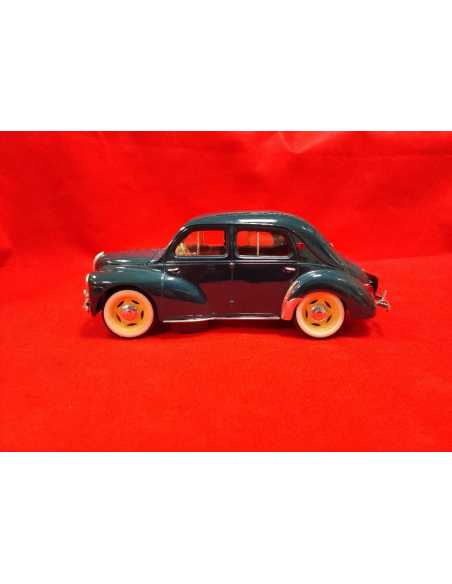 RENAULT 4CV PRESTIGE 1956 SOLIDO 1/18 | Renault 4CV préstige de 1956 |