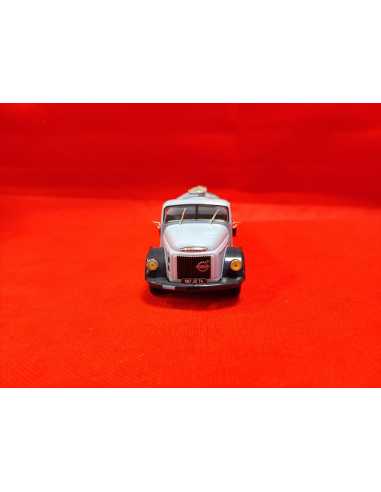 CAMION VOLVO LAIT MONT BLANC IXO N°88 1/43° | Camion Volvo Lait Mont Blanc de 1967 |