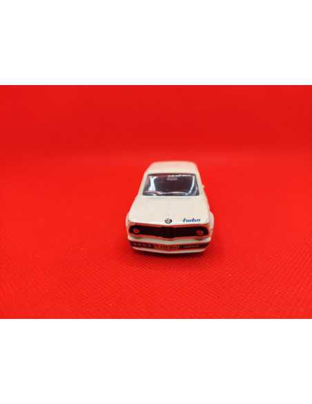 BMW 2002 TURBO SOLIDO N° 28 1/43° | BMW 2002 Turbo de 1975 |