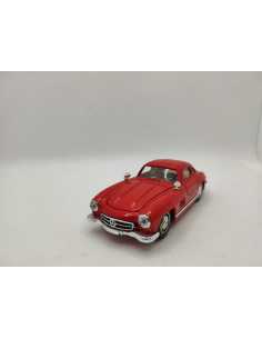 MERCEDES BENZ 300 SL COUPE SOLIDO N° 4502 1/43° | Mercedes Benz 300 SL Coupé de 1954 |