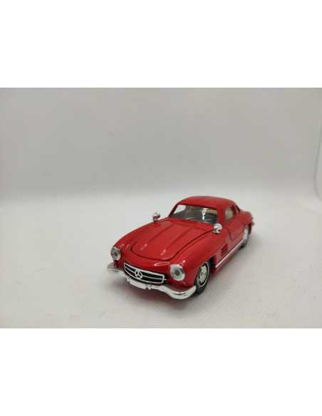 MERCEDES BENZ 300 SL COUPE SOLIDO N° 4502 1/43° | Mercedes Benz 300 SL Coupé de 1954 |