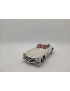 MERCEDES BENZ 300SL COUPE GULLWING DINKY TOYS N° DY 12 1/43° | Mercedes Benz 300 SL Coupé Gullwing de 1955 |
