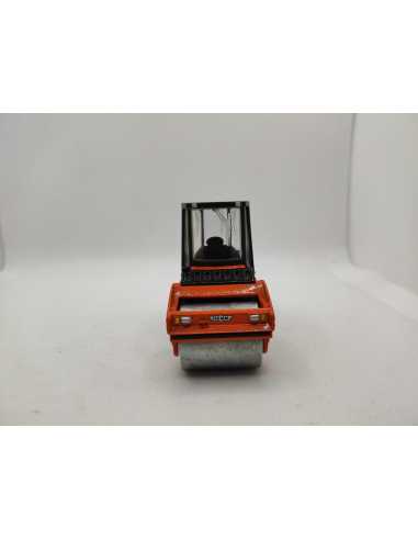 HAMM ROULEAU COMPACTEUR SIKU N° 32 1/43° | Hamm Rouleau Compacteur HD 90 |
