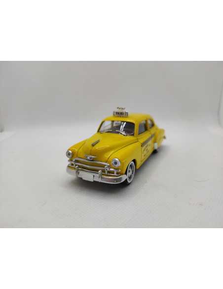 CHEVROLET SEDAN TAXI CHECKER CAB 1950 SOLIDO N° 4508 1/43° | Chevrolet Sedan Taxi Checker Cab de 1950 |