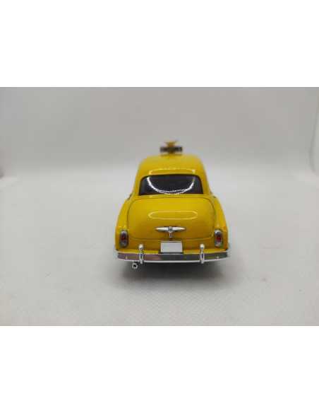CHEVROLET SEDAN TAXI CHECKER CAB 1950 SOLIDO N° 4508 1/43° | Chevrolet Sedan Taxi Checker Cab de 1950 |