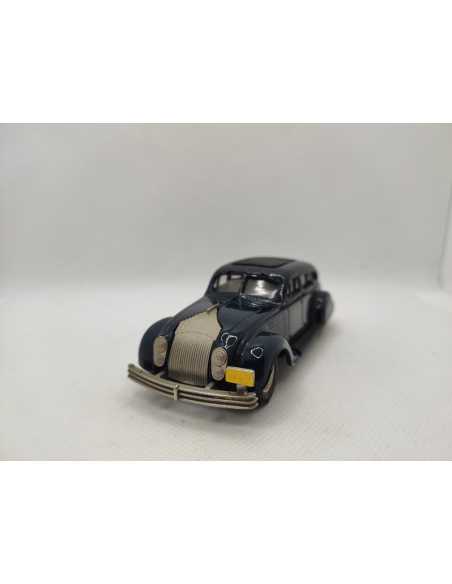 CHRYSLER AIRFLOW BROOKLIN N° 7 1/43° | Chrysler Airflow de 1934 |