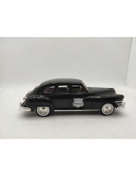 CHRYSLER WINDSOR SOUTH BEND-POLICE SOLIDO N° 4530 1/43° | Chrysler Windsor South Bend-Police de 1940 |