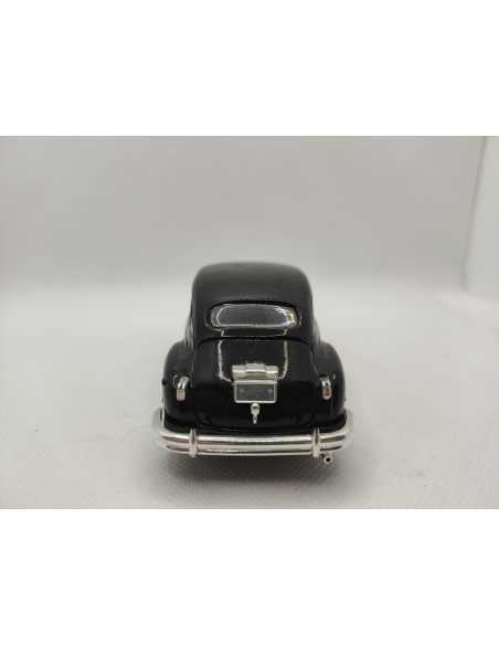 CHRYSLER WINDSOR SOUTH BEND-POLICE SOLIDO N° 4530 1/43° | Chrysler Windsor South Bend-Police de 1940 |