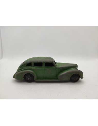 CHRYSLER ROYAL SEDAN DINKY TOYS GB N° 39E1/43° | Chrysler Royal Sedan de 1940 |