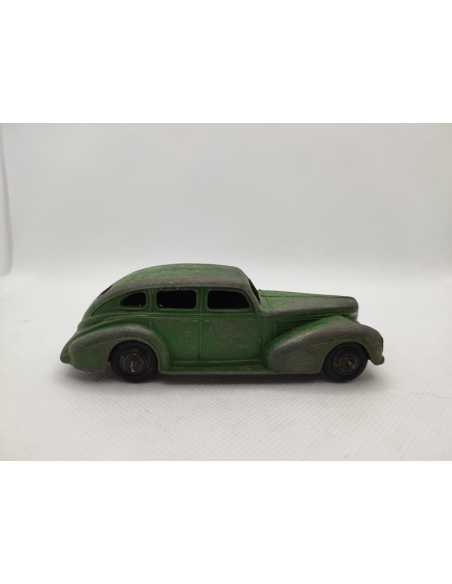 CHRYSLER ROYAL SEDAN DINKY TOYS GB N° 39E1/43° | Chrysler Royal Sedan de 1940 |