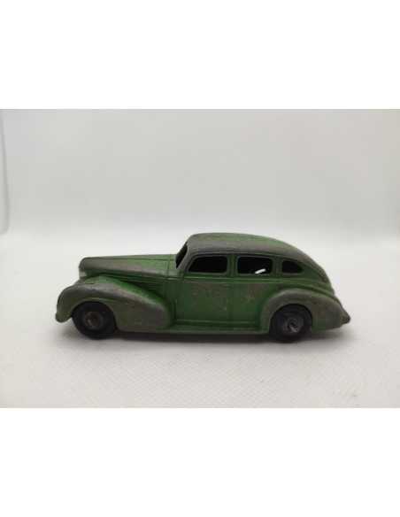 CHRYSLER ROYAL SEDAN DINKY TOYS GB N° 39E1/43° | Chrysler Royal Sedan de 1940 |