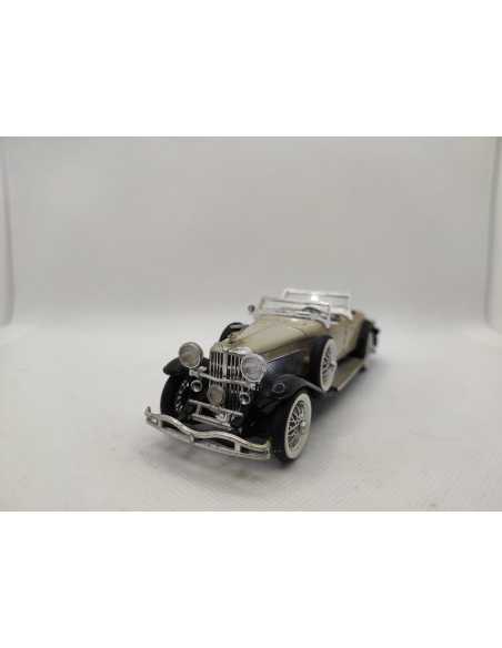 DUESEMBERG SJ TORPEDO PHAETON CABRIOLET N° 46 1/43° | Duesenberg SJ Torpedo Phaeton Cabriolet de 1934 |