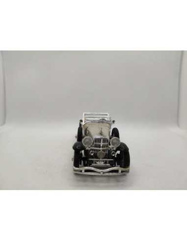 DUESEMBERG SJ TORPEDO PHAETON CABRIOLET N° 46 1/43° | Duesenberg SJ Torpedo Phaeton Cabriolet de 1934 |