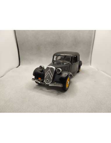 CITROEN TRACTION 11BL - CHAMPION HI-FI - 1/18eme | Citroen Traction 11BL Champion Hi-Fi - 1/18eme |