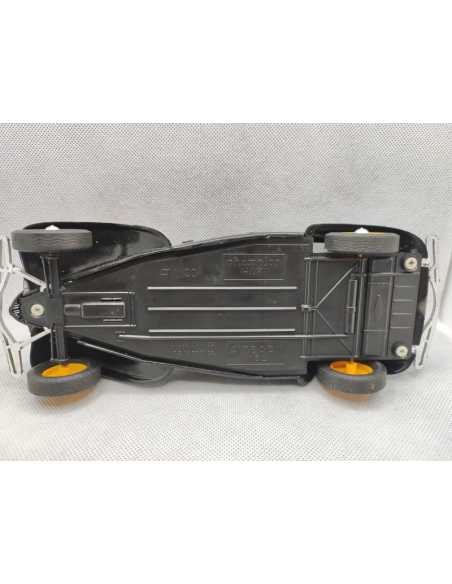 CITROEN TRACTION 11BL - CHAMPION HI-FI - 1/18eme | Citroen Traction 11BL Champion Hi-Fi - 1/18eme |