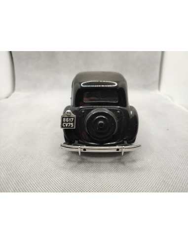 CITROEN TRACTION T.A 15CV - BURAGO - 1/24eme | Citroen Traction T.A 15CV - 1/18eme |