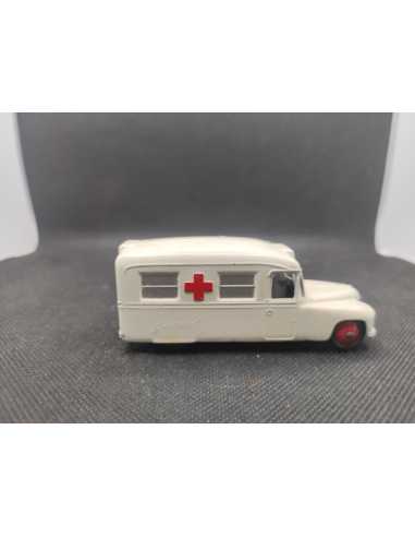 DAIMLER AMBULANCE - DINKY TOYS - N° 253 1/43 | Daimler Ambulance  n°253 |