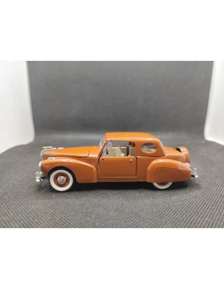 LINCOLN CONTINENTAL BERLINE DE 1941 - RIO - N° 43 - 1/43 | Lincoln Continental Berline de 1941 |