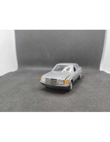 MERCEDES BENZ 280 - 380 - 500 - NZG - N° 200- 1/35 | Mercedes Benz 280 - 380 - 500 |