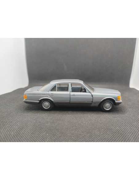 MERCEDES BENZ 280 - 380 - 500 - NZG - N° 200- 1/35 | Mercedes Benz 280 - 380 - 500 |