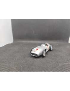 MERCEDES BENZ W 196 N° 8 - BRUMM - N° R 72 - 1/43 | Mercedes Benz W 196 N°8 |