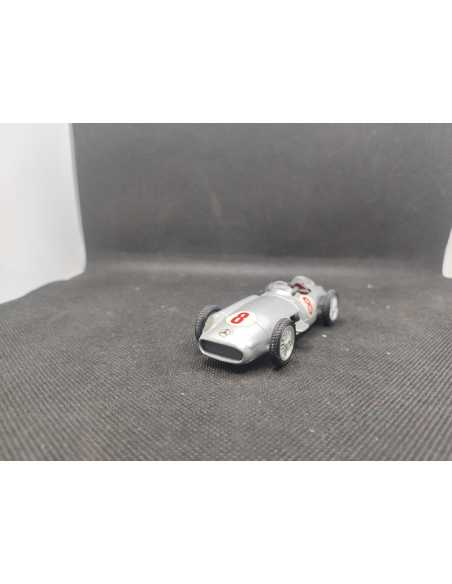 MERCEDES BENZ W 196 N° 8 - BRUMM - N° R 72 - 1/43 | Mercedes Benz W 196 N°8 |
