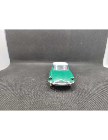CITROEN DS 19 VERTE - DINKY TOYS - N° 24C - 1/43 | Citroën DS 19 Verte - Dinky toys -24C |