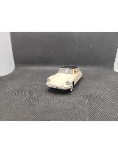 CITROEN DS 19 DE 1956 - UNIVERSAL HOBBY - 1/43 | Citroën DS 19 - HOBBY |