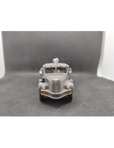 BERLIET GLC 8 MILITAIRE LANCE-MOUSSE - PARADE - N° 11 - 1/50 | Berliet GLC 8 Militaire Lance Mousse | 2