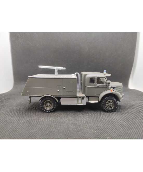 BERLIET GLC 8 MILITAIRE LANCE-MOUSSE - PARADE - N° 11 - 1/50 | Berliet GLC 8 Militaire Lance Mousse |