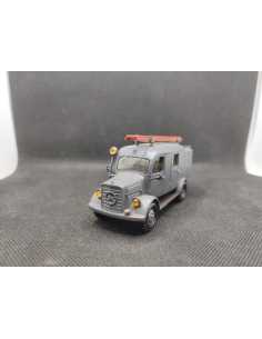 MERCEDES L 1500 S LF 8 POMPIERS - PARADE - N° 13 - 1/50 | Mercedes-Benz L 500 S |