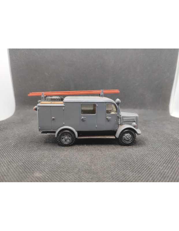 MERCEDES L 1500 S LF 8 POMPIERS - PARADE - N° 13 - 1/50 | Mercedes-Benz L 500 S |