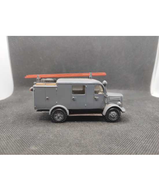 MERCEDES L 1500 S LF 8 POMPIERS - PARADE - N° 13 - 1/50 | Mercedes-Benz L 500 S |