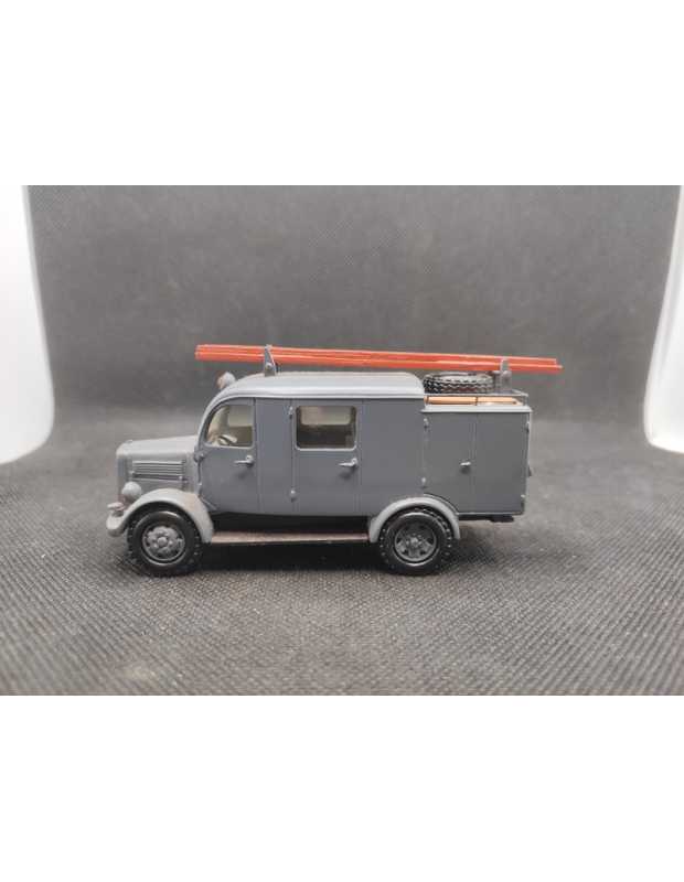 MERCEDES L 1500 S LF 8 POMPIERS - PARADE - N° 13 - 1/50 | Mercedes-Benz L 500 S |