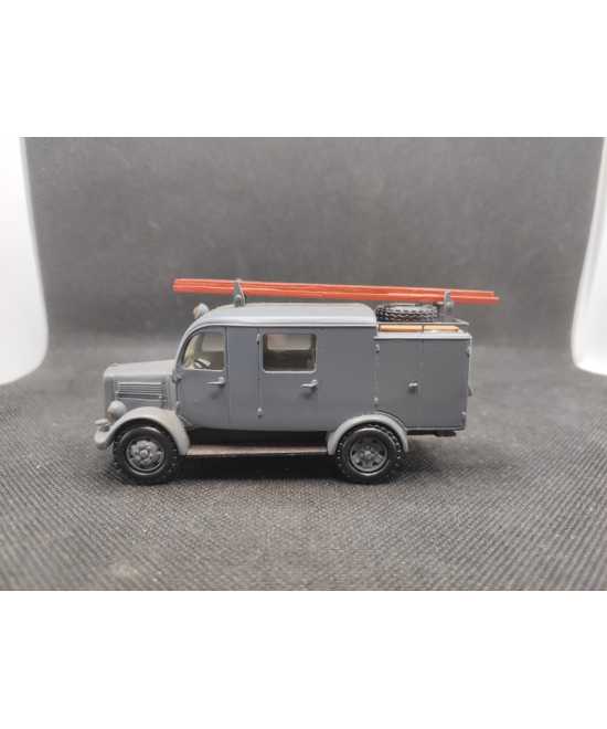 MERCEDES L 1500 S LF 8 POMPIERS - PARADE - N° 13 - 1/50 | Mercedes-Benz L 500 S |