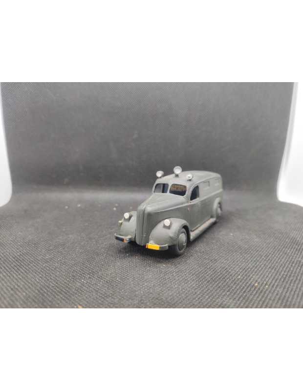 TRIANGEL FOURGON DE POLICE - TECHNO - N° 427 1/43° | Triangel Fourgon de police - 427 |