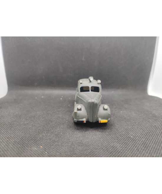 TRIANGEL FOURGON DE POLICE - TECHNO - N° 427 1/43° | Triangel Fourgon de police - 427 |