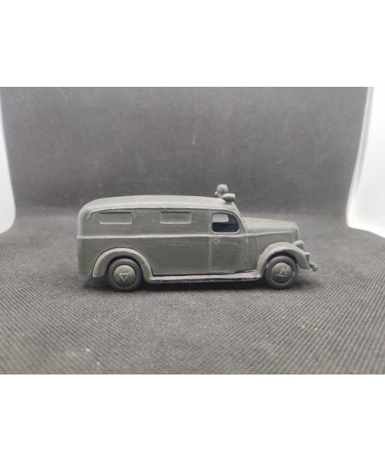 TRIANGEL FOURGON DE POLICE - TECHNO - N° 427 1/43° | Triangel Fourgon de police - 427 |