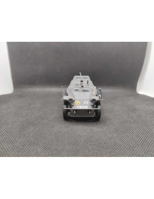 SD KFZ 222 AUTOMITRAILLEUSE - IXO - N° 24 - 1/43 | SDKFZ 222 Automitrailleuse |