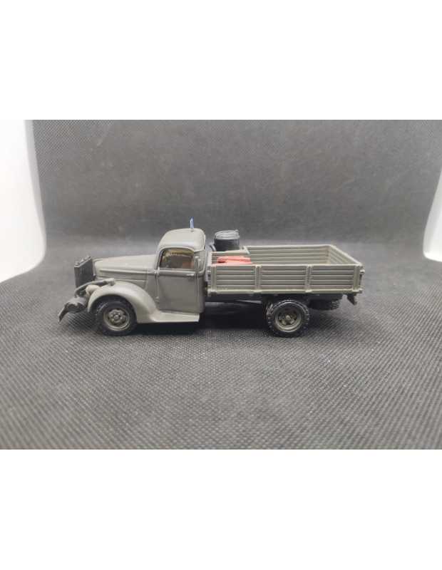 FORD V3000 PLATEAU A RIDELLES BASSES - MINITRUCKS - N° EX 17 - 1/50 | Ford V3000 Plateau à ridelles basses  - ex 17 |