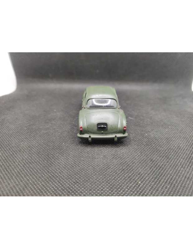 RENAULT FREGATE BERLINE 57 - CAMA - N° 7 - 1/43° | Renault Frégate Berline 57 - 7 |