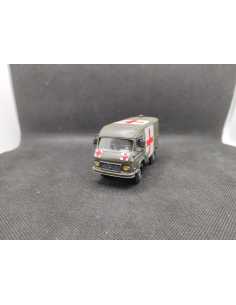 SAVIEM TP3 MILITAIRE SANITAIRE - PARADE - N° 6- 1/50 | Saviem TP3 Militaire Sanitaire - 6 |