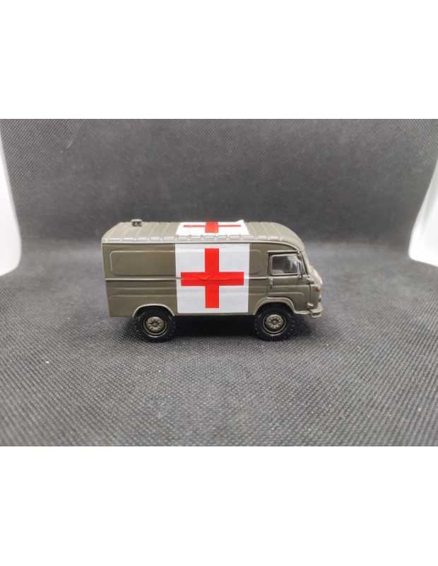 SAVIEM TP3 MILITAIRE SANITAIRE - PARADE - N° 6- 1/50 | Saviem TP3 Militaire Sanitaire - 6 |