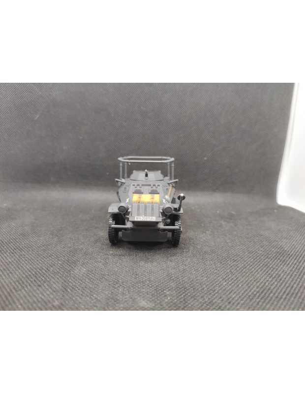 SD.KFZ. 223 de 1945 - IXO - N° 37 - 1/43 | Voiture radio Sd.Kfz. 223 de 1945 |