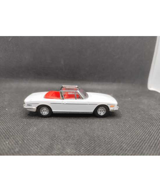 TRIUMPH STAG BLANCHE DE 1969 - DINKY MATCHBOX - N° DY28 - 1/43 | Triumph Stag Blanche de 1969   - DY28 |