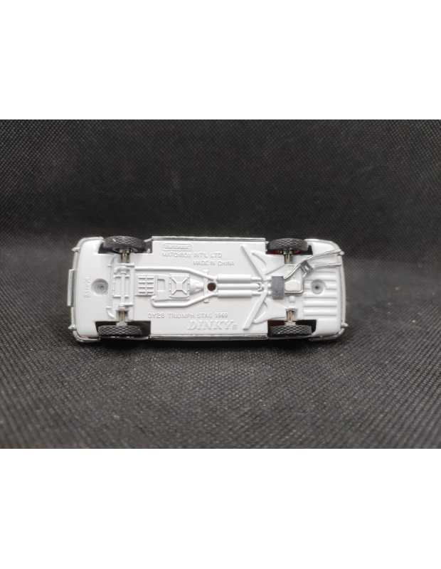 TRIUMPH STAG BLANCHE DE 1969 - DINKY MATCHBOX - N° DY28 - 1/43 | Triumph Stag Blanche de 1969   - DY28 |