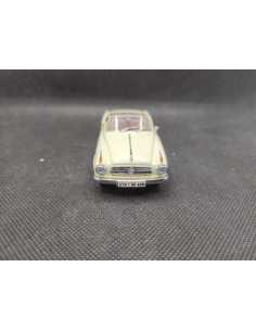 BORGWARD ISABELLA CABRIOLET - NOREV - N° 8200 - 1/43 | Borgward Isabella Cabriolet - 8200 | 2