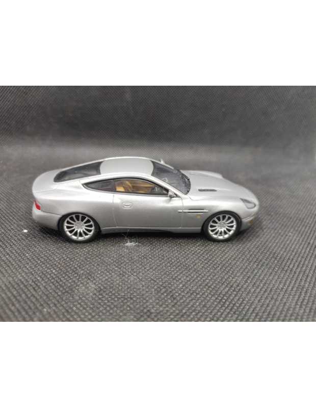 ASTON MARTIN V12 VANQUISH - ALTAYA - N° 01- 1/43 | Aston Martin V12 Vanquish - 01 |